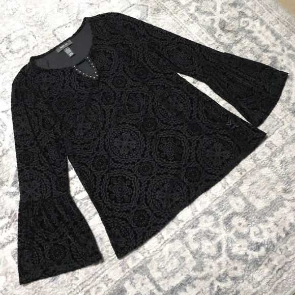 STYLE & CO Black Velvet Burnout Long Sleeve, Bell Sleeves, Witchy Whimsigoth, M - Picture 10 of 16